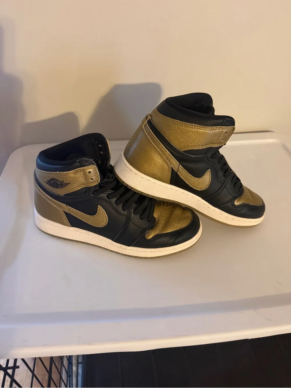 Nike Kid’s High-Top Sneakers - Black/Gold